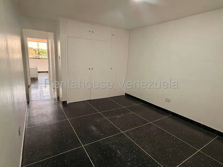 Apartamento (1 Nivel) en Venta en Sabana Grande, Distrito Metropolitano - 17