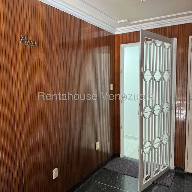 Apartamento (1 Nivel) en Venta en Sabana Grande, Distrito Metropolitano - 4