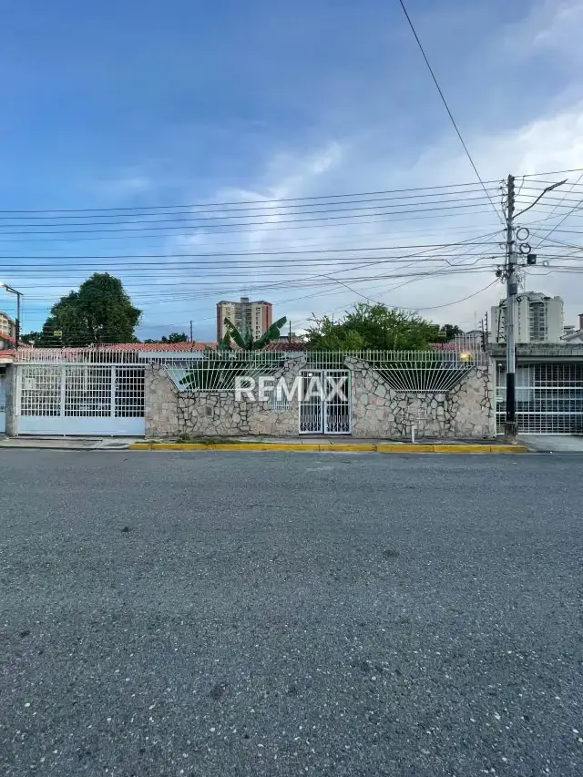 ¡Tu Hogar Soñado en la Urb. El Centro, Maracay!