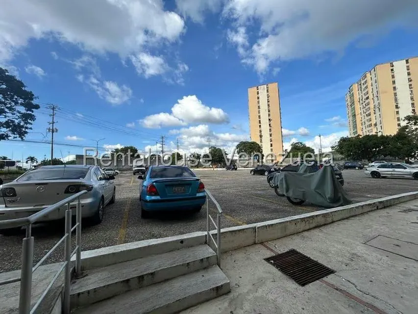 Apartamento (1 Nivel) en Venta en Club Hipico Las Trinitarias, Lara - 23