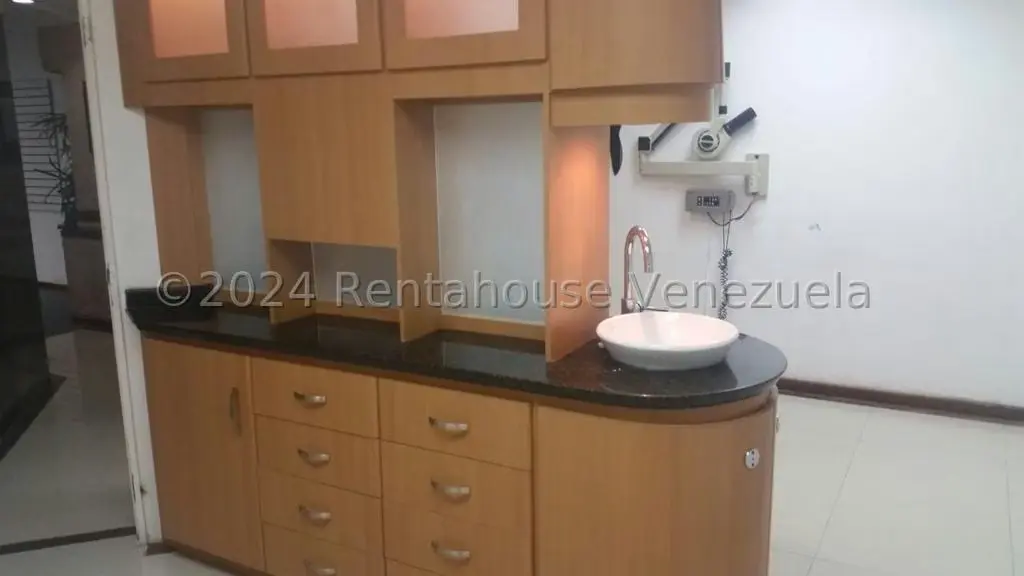 Local Comercial en Venta en Las Salias, Miranda - 11