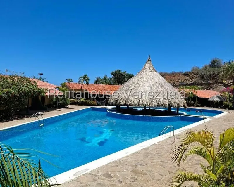 Casa (1 Nivel) en Venta en Pampatar, Nueva Esparta - 2