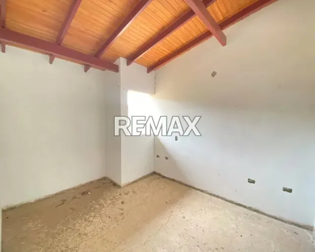 ¡INVIERTE EN RES. SALAMANCA! EN VENTA 5 TOWN HOUSES OBRA GRIS CON DISEÑO FUNCIONAL Y AUTONOMÍA HÍDRICA TOTAL EN LA ASUNCIÓN. EL PROYECTO QUE GARANTIZA RENTABILIDAD Y VALORIZACIÓN PARA TU FUTURO. - 17