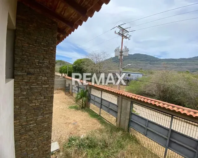 ¡INVIERTE EN RES. SALAMANCA! EN VENTA 5 TOWN HOUSES OBRA GRIS CON DISEÑO FUNCIONAL Y AUTONOMÍA HÍDRICA TOTAL EN LA ASUNCIÓN. EL PROYECTO QUE GARANTIZA RENTABILIDAD Y VALORIZACIÓN PARA TU FUTURO. - 19