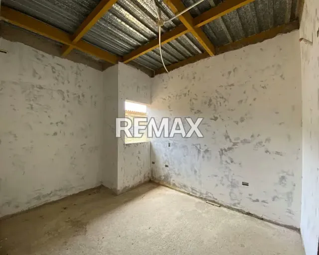¡INVIERTE EN RES. SALAMANCA! EN VENTA 5 TOWN HOUSES OBRA GRIS CON DISEÑO FUNCIONAL Y AUTONOMÍA HÍDRICA TOTAL EN LA ASUNCIÓN. EL PROYECTO QUE GARANTIZA RENTABILIDAD Y VALORIZACIÓN PARA TU FUTURO. - 8