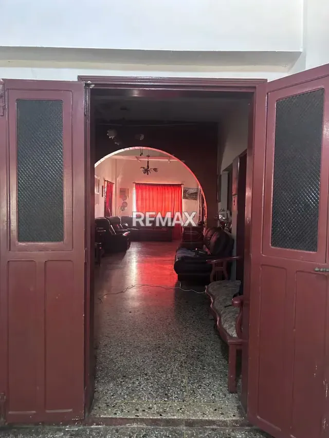 En Venta Amplia Casa en el centro de Barquisimeto ideal para fines comerciales - 7