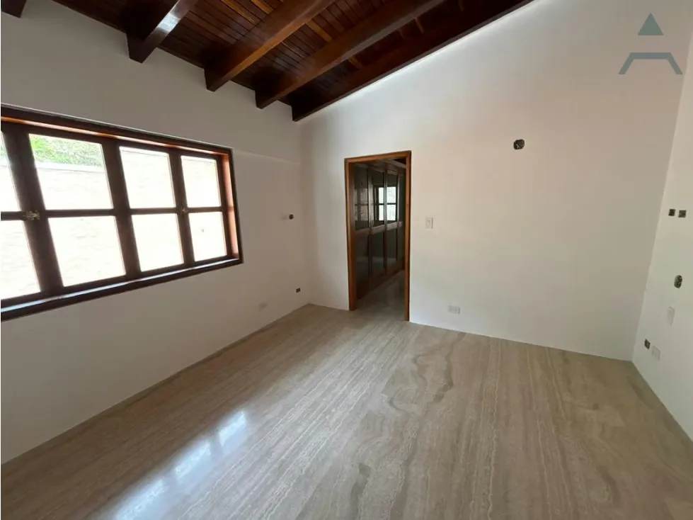 Se vende casa 2400m² 6h+2s/9b+2s/8p Alto Hatillo - 13