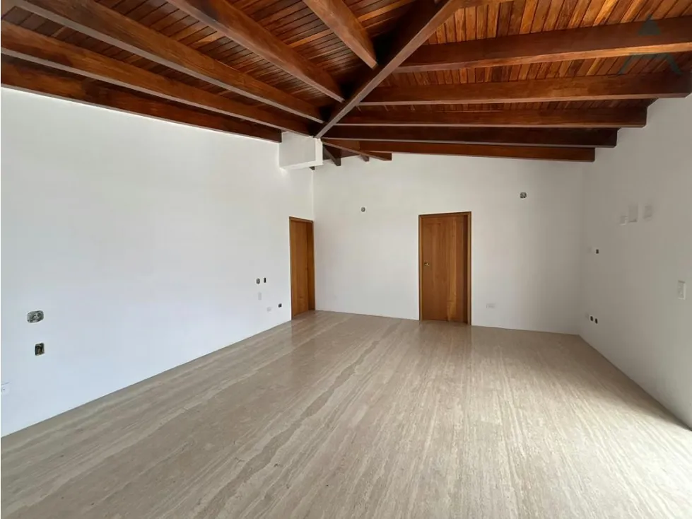 Se vende casa 2400m² 6h+2s/9b+2s/8p Alto Hatillo - 17