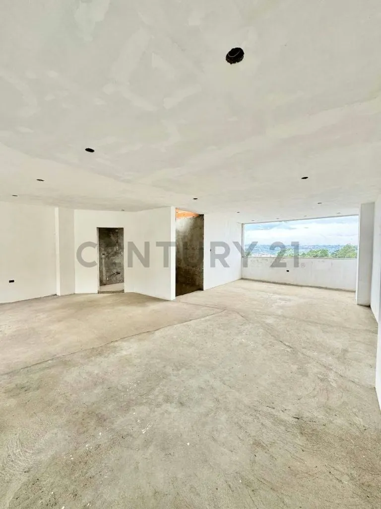 Venta Casa Colinas de Pirineos obra blanca - 27