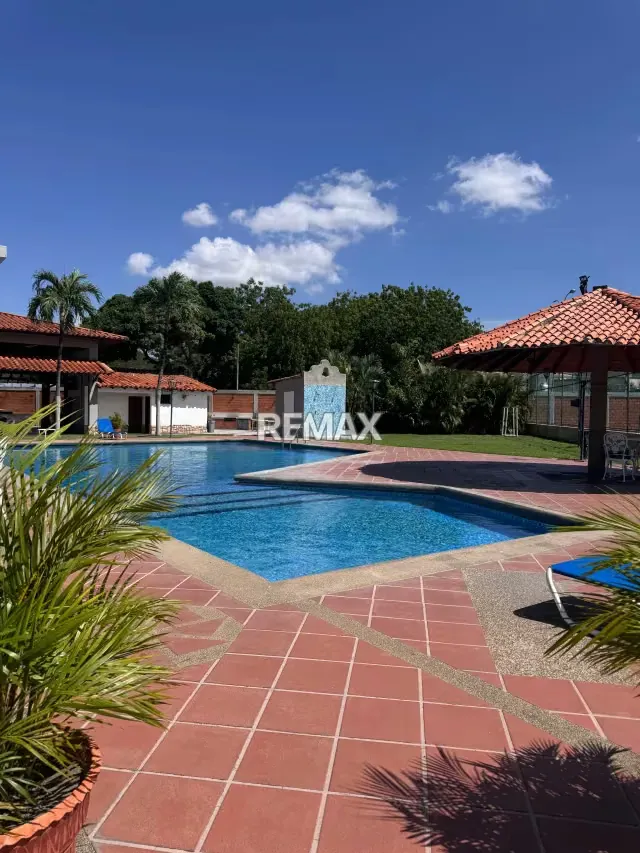 EN VENTA. CASA EN URB LA MANTUANA COUNTRY CLUB - 16
