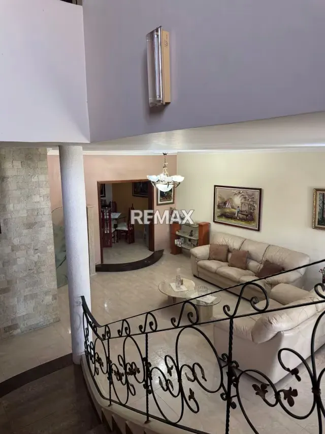 EN VENTA. CASA EN URB LA MANTUANA COUNTRY CLUB - 5