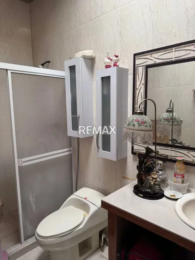 EN VENTA. CASA EN URB LA MANTUANA COUNTRY CLUB - 8