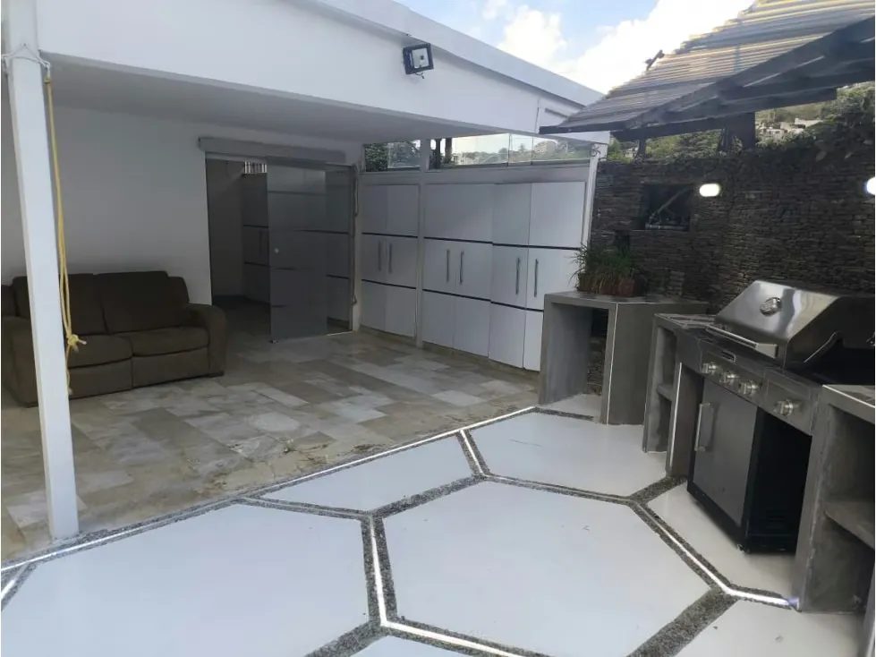 LA BOYERA Vendo Apartamento de Lujo recién remodelado (mogo) - 18