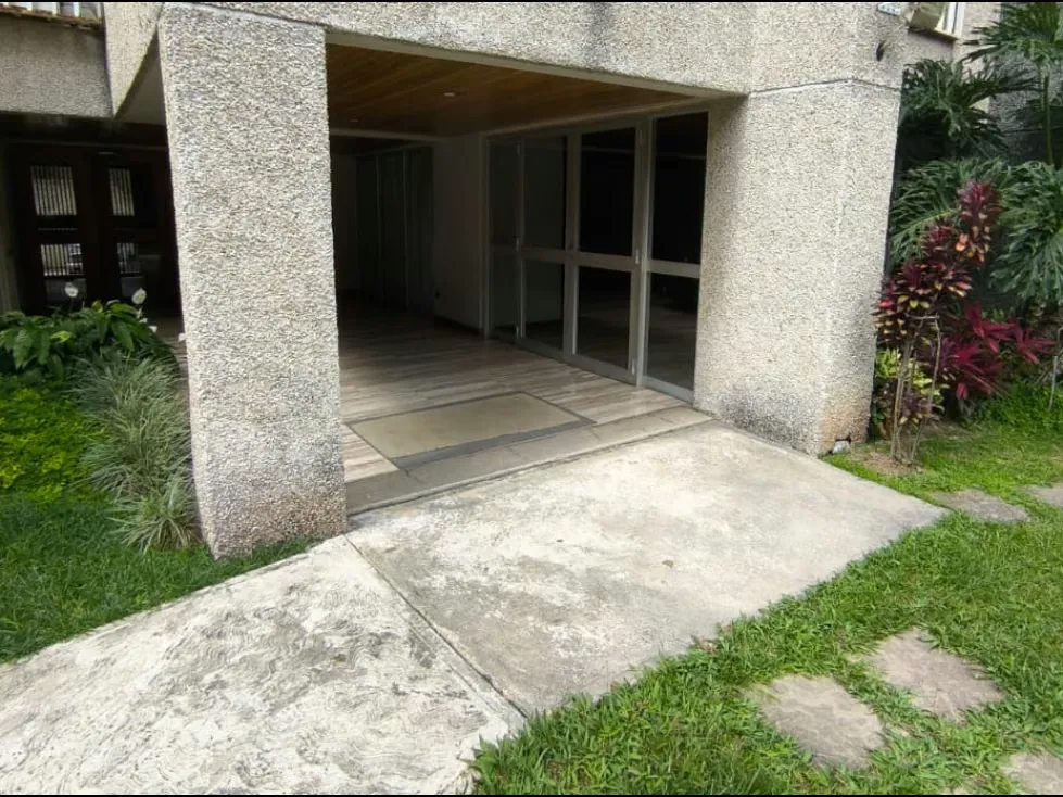 LA BOYERA Vendo Apartamento de Lujo recién remodelado (mogo) - 40