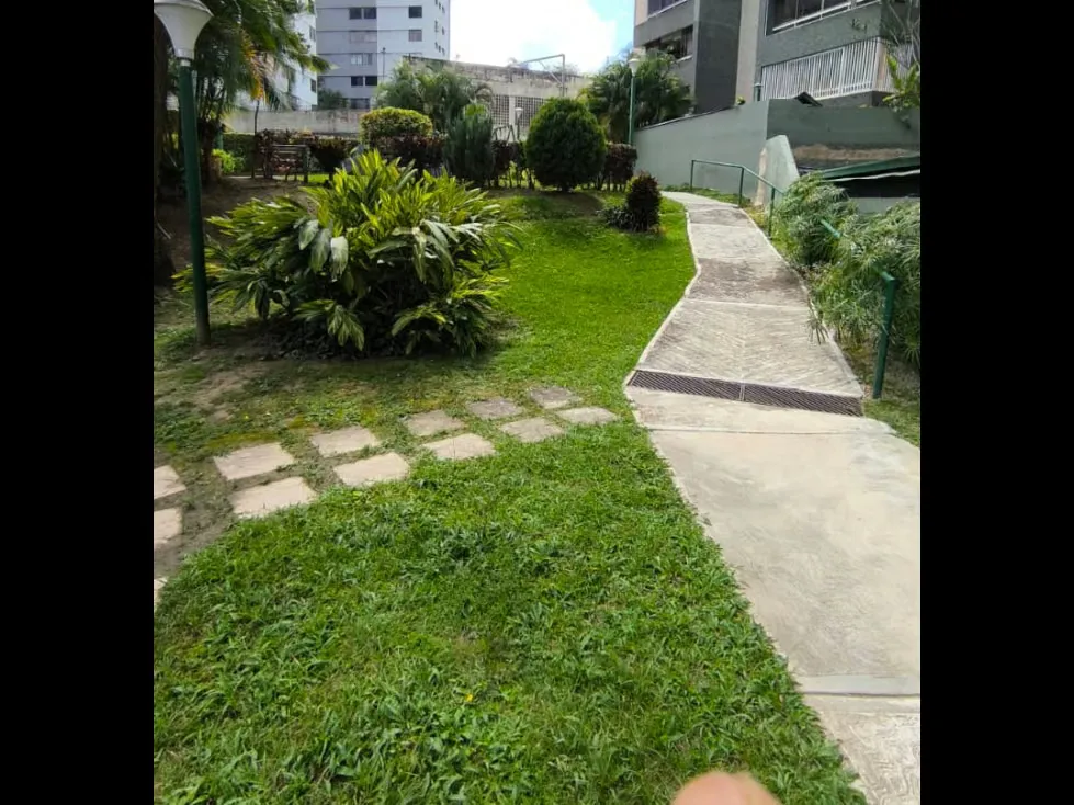 LA BOYERA Vendo Apartamento de Lujo recién remodelado (mogo) - 42
