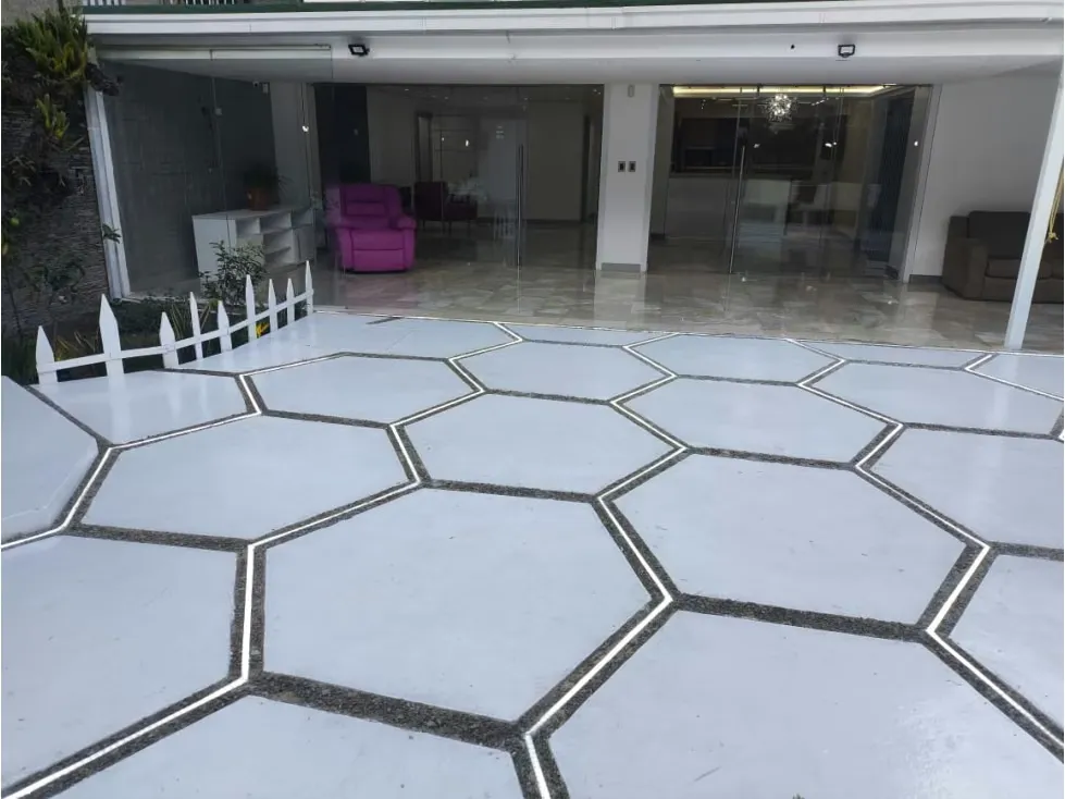 LA BOYERA Vendo Apartamento de Lujo recién remodelado (mogo) - 6