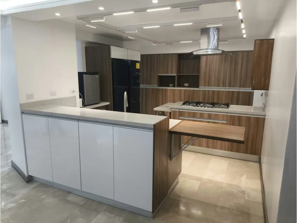 LA BOYERA Vendo Apartamento de Lujo recién remodelado (mogo) - 7