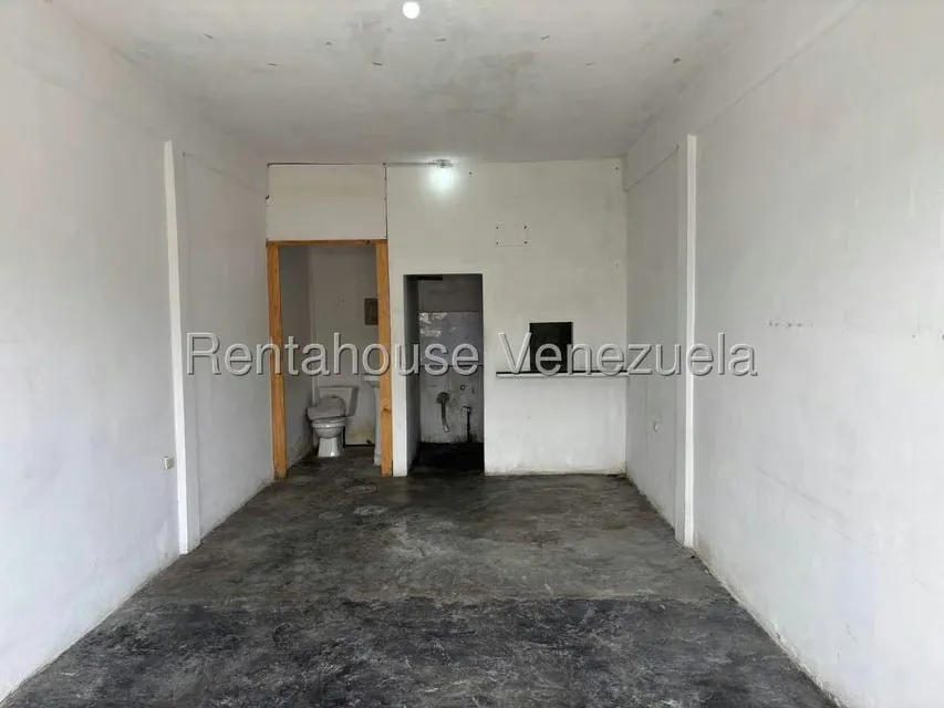 Local Comercial en Alquiler en La Mendera, Lara - 3
