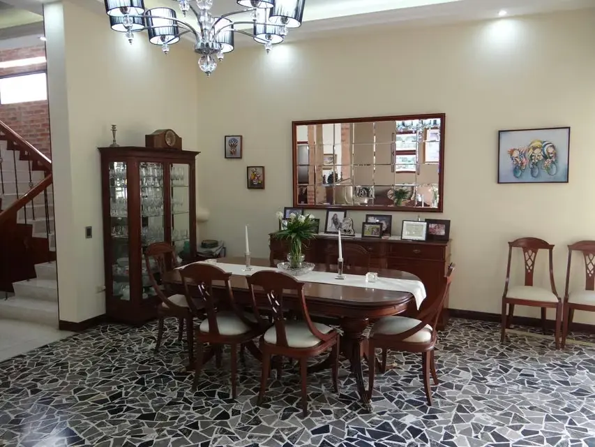 Casa (Multipes Niveles) en Venta en El Marques, Distrito Metropolitano - 5