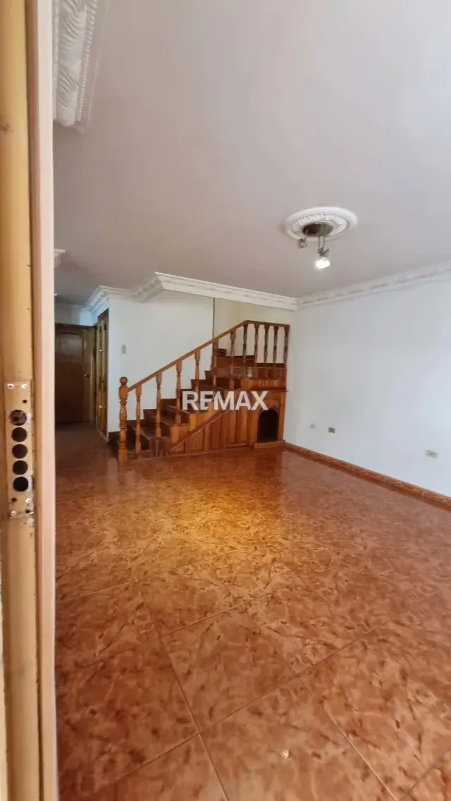 En Alquiler Casa en la Urbanización Doña Virginia, Pueblo Nuevo - 10