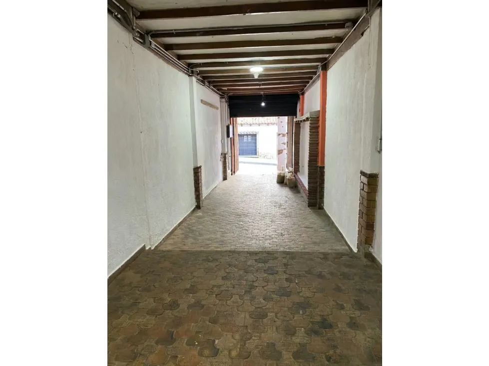 Alquilo local comercial 200m2 El Hatillo 8016 - 5
