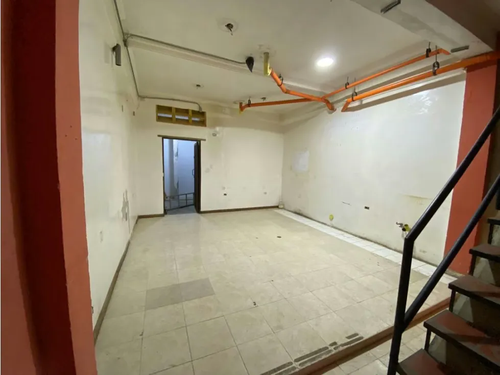 Alquilo local comercial 200m2 El Hatillo 8016 - 6