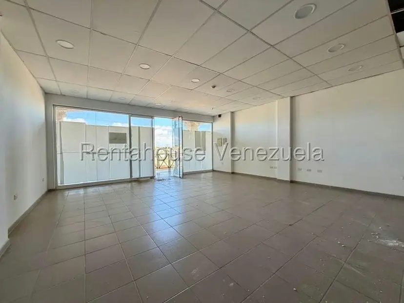 Comercial (Local Comercial) en Alquiler en Santa Irene, Falcon