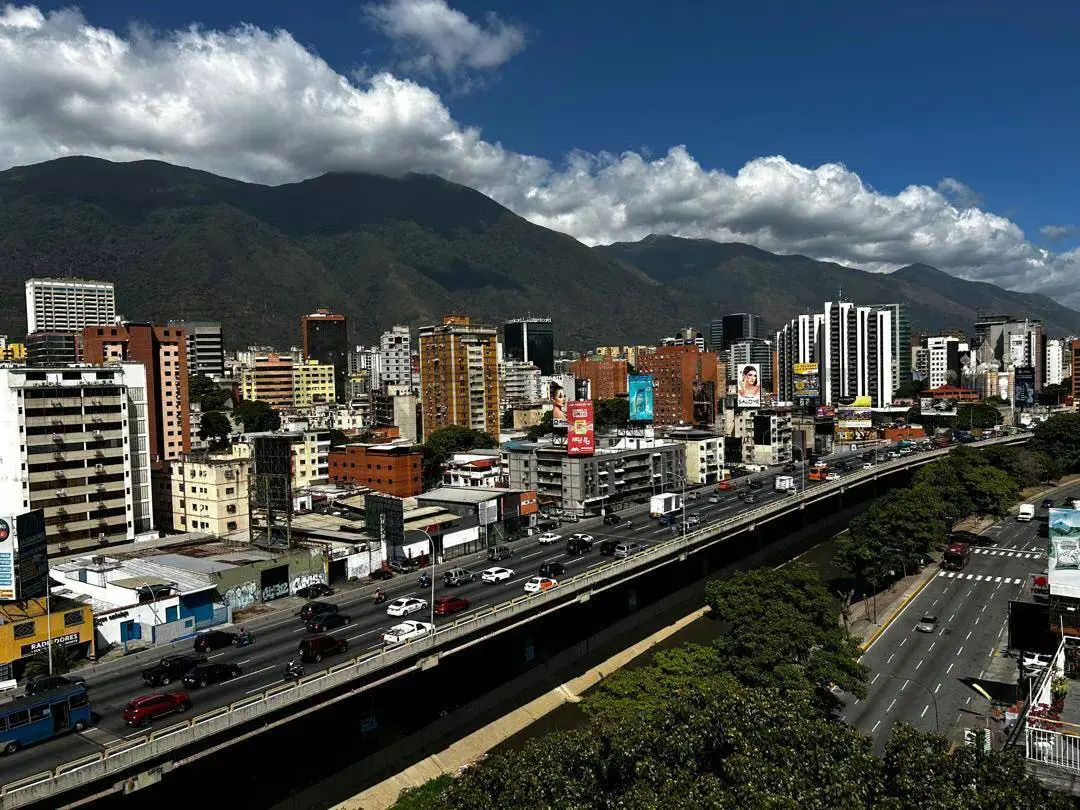 RD - Venta Apartamento en Colinas de Bello Monte - 5