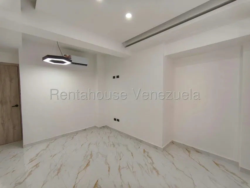 Apartamento (1 Nivel) en Venta en El Bosque, Aragua - 24