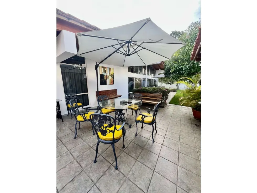 Se vende casa 450m2 Caurimare 9864 - 2