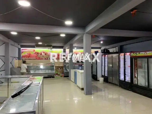 En Alquiler Local Comercial Sector Antiguo Aeropuerto municipio carirubana estado falcon