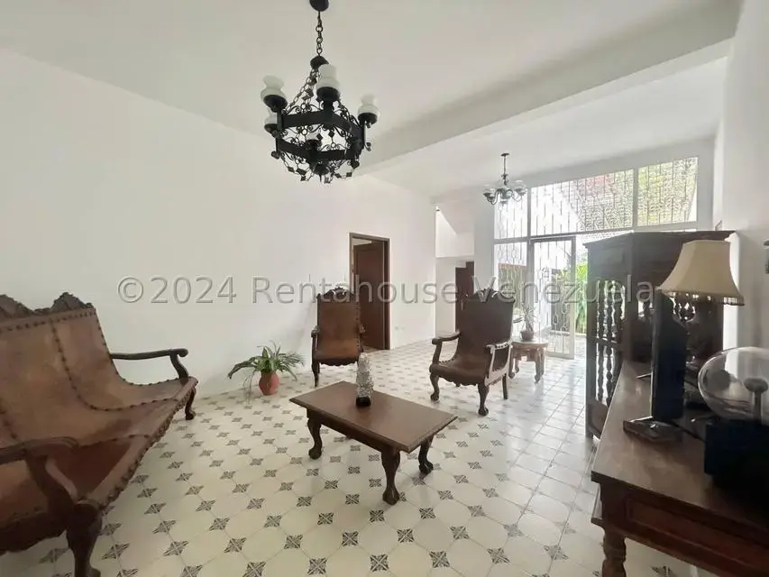Casa (Multipes Niveles) en Venta en Prados del Este, Distrito Metropolitano - 20