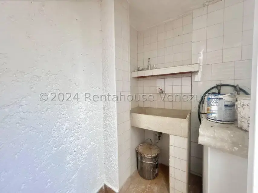 Casa (Multipes Niveles) en Venta en Prados del Este, Distrito Metropolitano - 45
