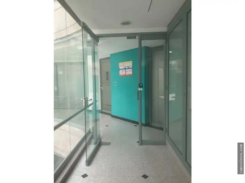 EN VENTA OFICINA EN LA TORRE BOD 45,50 m2 ACABADO TCL O 5368038