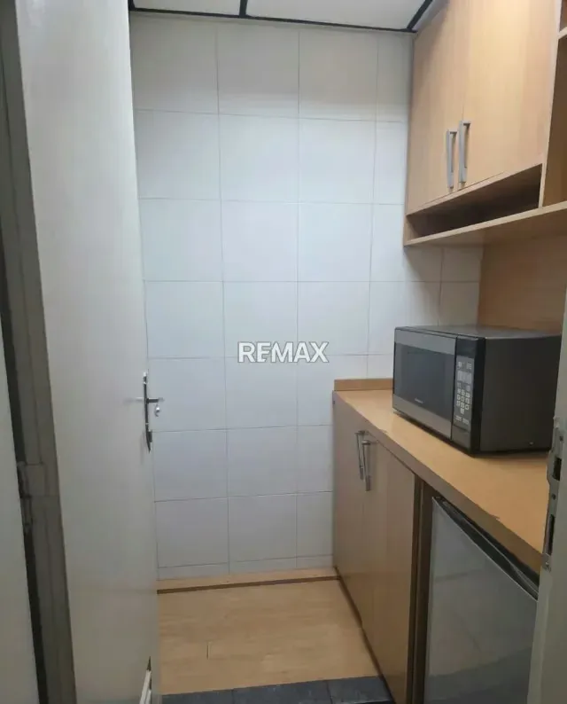 ALQUILER LOCAL 103M2 AMOBLADO, MODERNO Y LISTO PARA TRABAJAR - 6