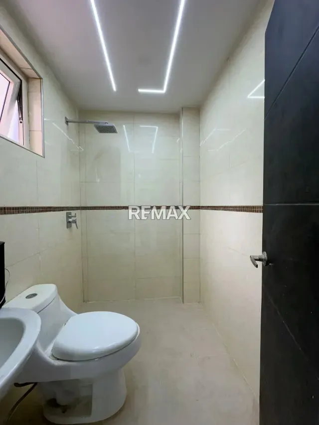 Town House en Venta de dos Niveles terraza y piscina terrazas del country - 15