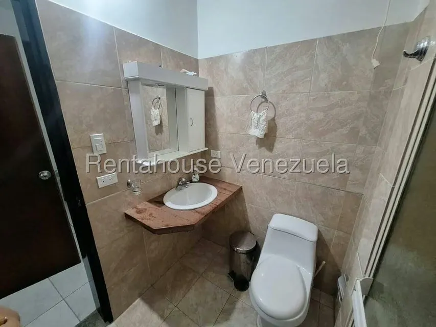 Casa (1 Nivel) en Venta en Zona Oeste, Lara - 15