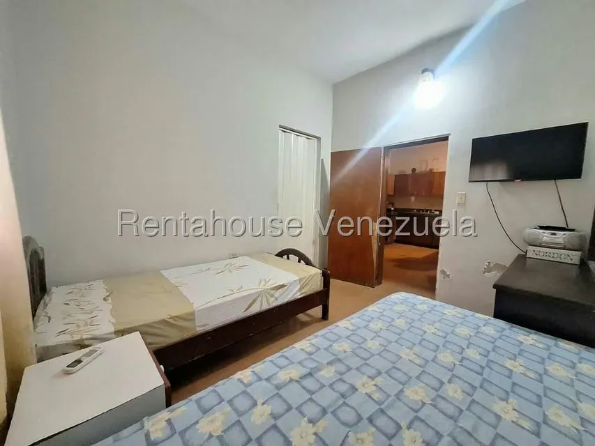 Casa (1 Nivel) en Venta en Zona Oeste, Lara - 27
