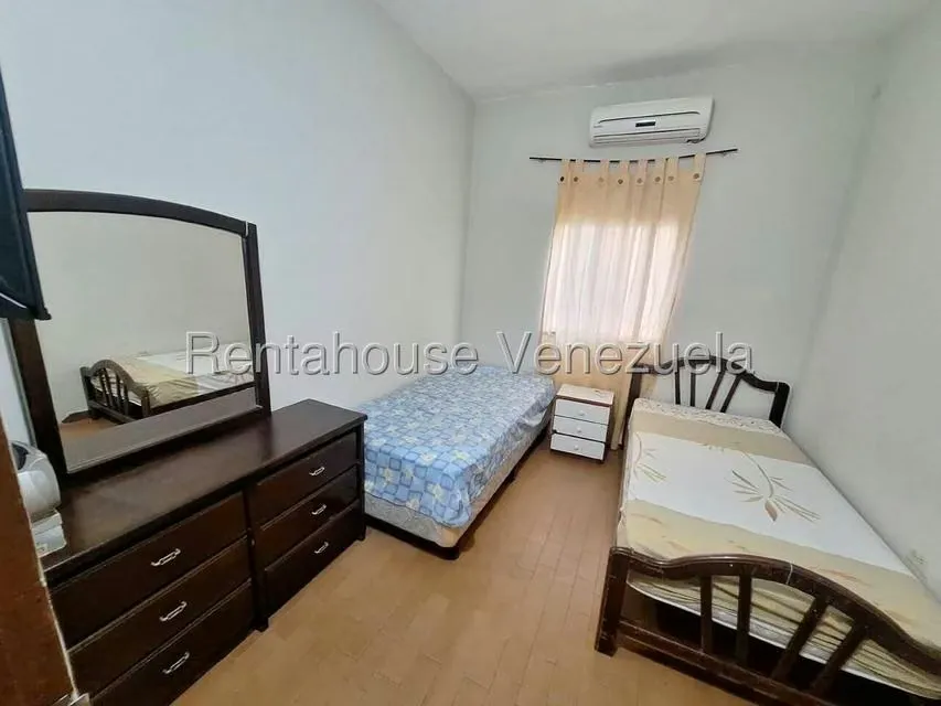 Casa (1 Nivel) en Venta en Zona Oeste, Lara - 28