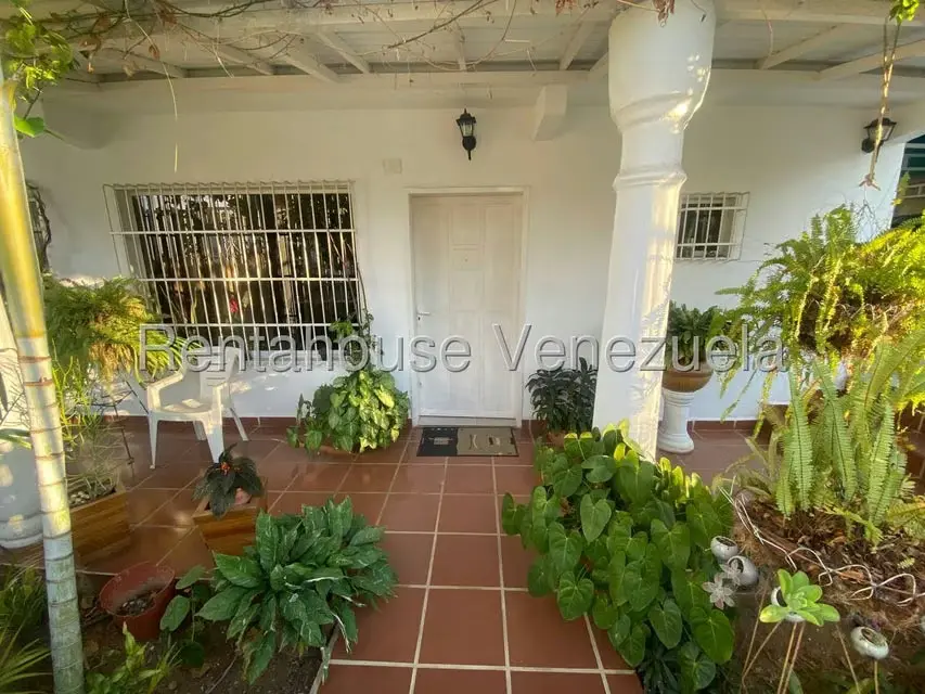 Casa (1 Nivel) en Venta en Patarata, Lara - 2