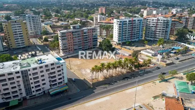 SE VENDE TERRENO PUERTO PIRITU FRENTE AL MAR - 7