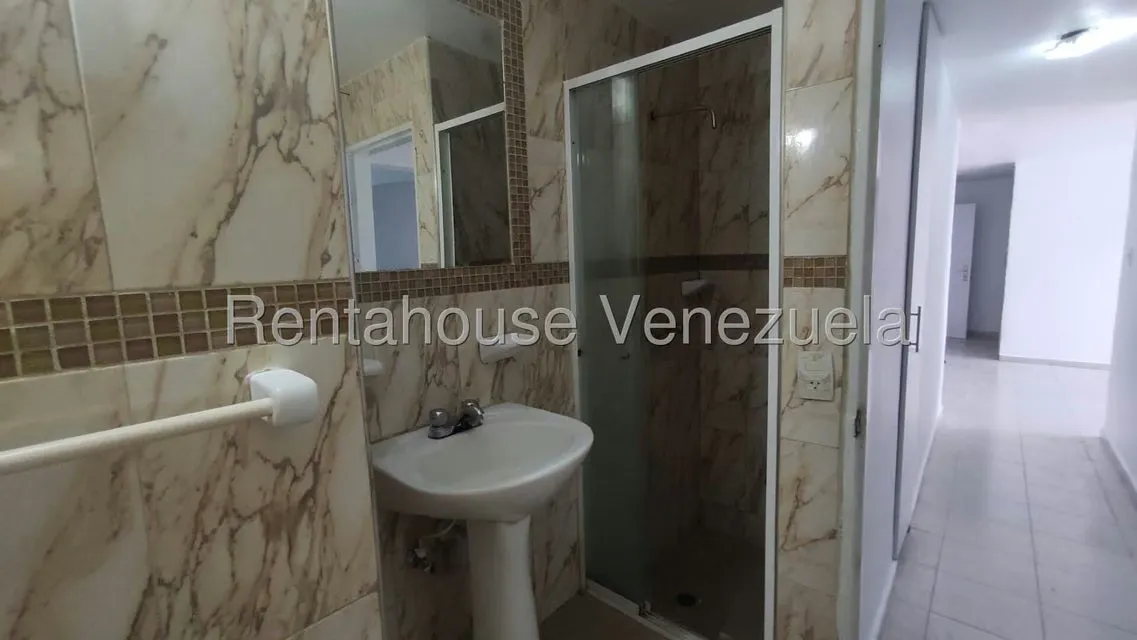 Apartamento (1 Nivel) en Venta en Las Trinitarias, Lara - 31