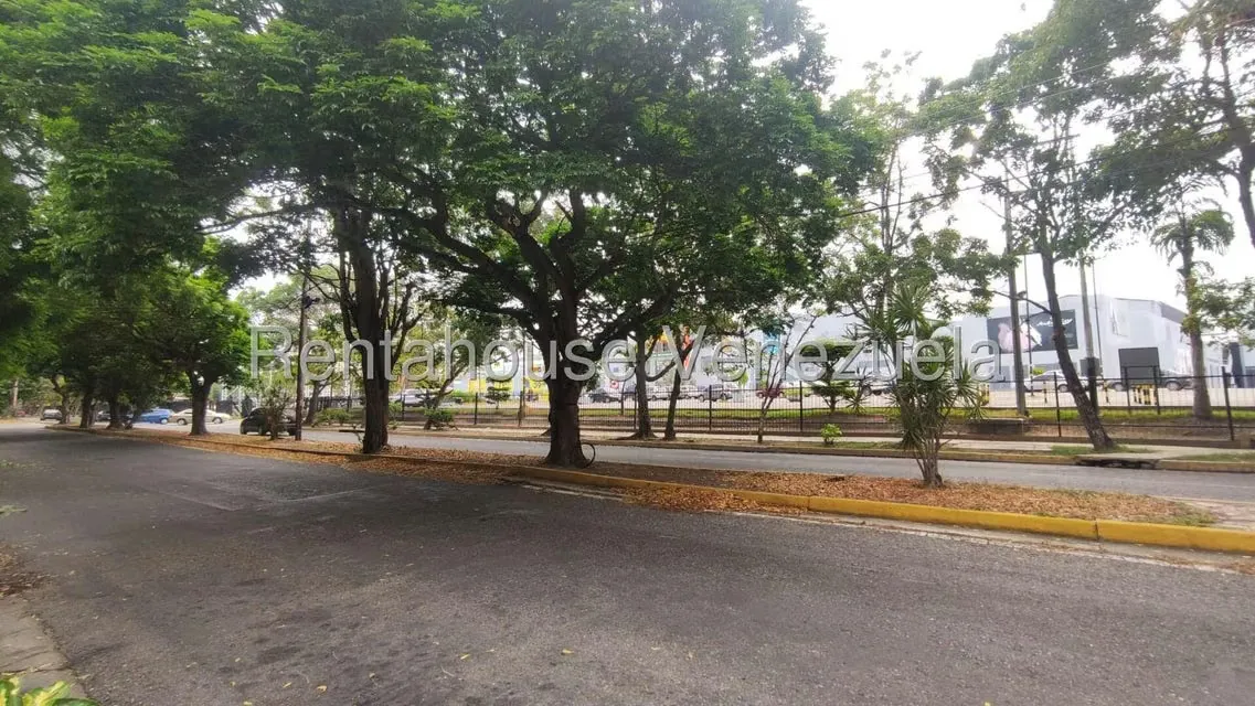 Apartamento (1 Nivel) en Venta en Las Trinitarias, Lara - 36