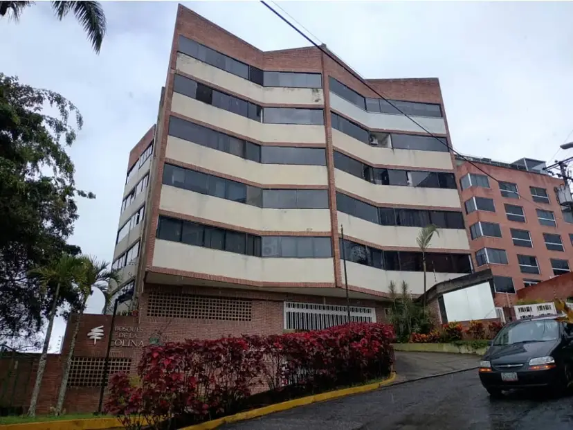 ALQUILER DE APARTAMENTO EN EL HATILLO