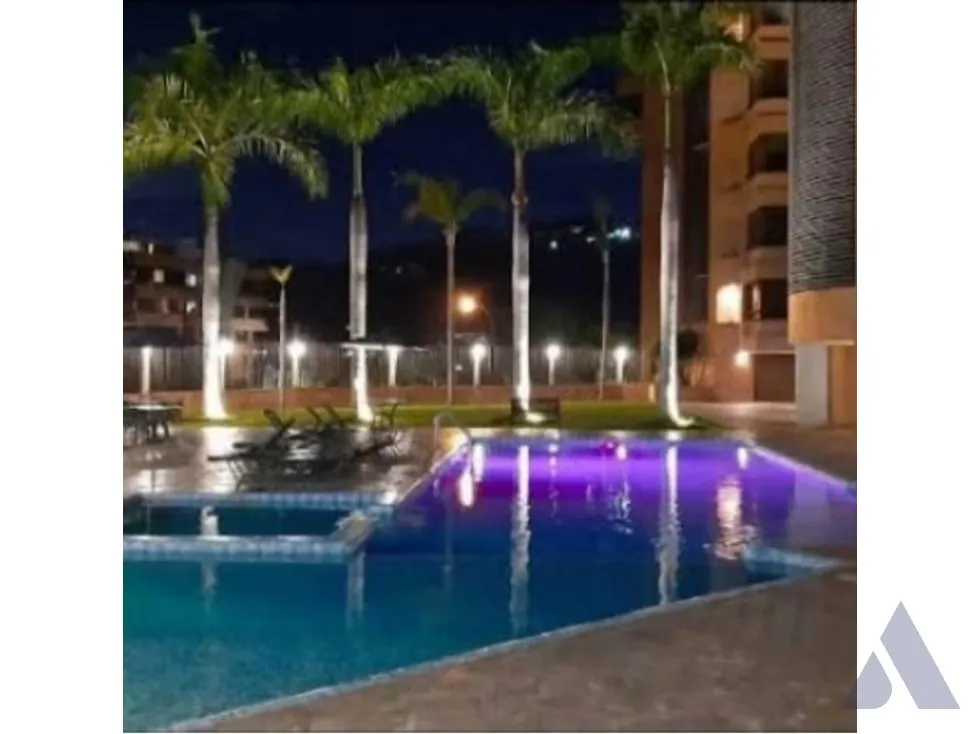 Vendo PH triplex 450m2 Los Samanes 6422 - 12