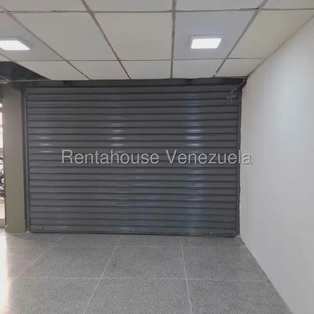 Local Comercial en Alquiler en Parroquia La Candelaria, Distrito Metropolitano - 18