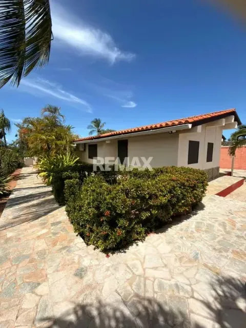 CASA QUINTA EN LA MIRA, ANTOLIN DEL CAMPO, A POCOS METROS DE PLAYA EL AGUA, ISLA DE MARGARITA - 17