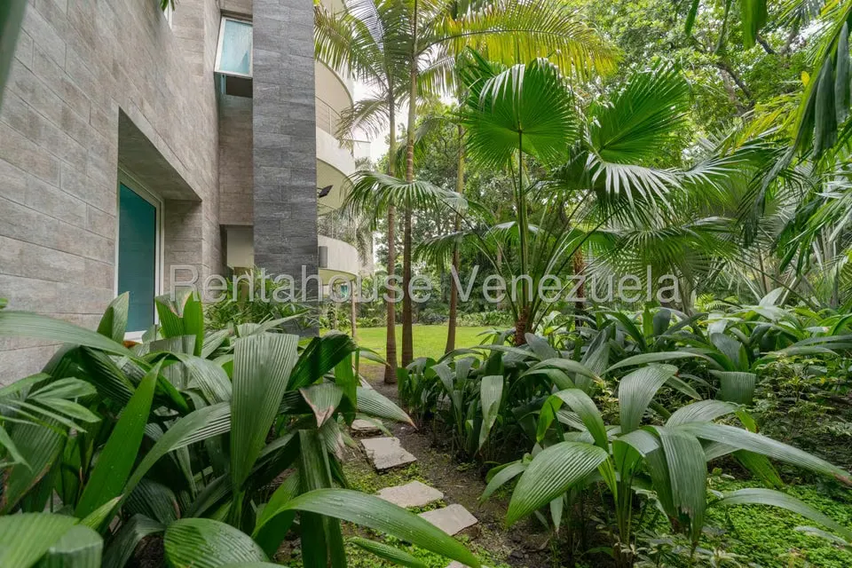 Apartamento (1 Nivel) en Venta en Los Chorros, Distrito Metropolitano - 20
