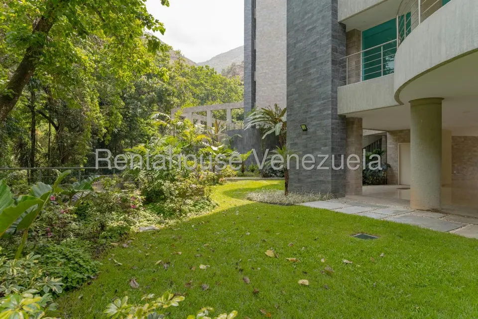 Apartamento (1 Nivel) en Venta en Los Chorros, Distrito Metropolitano - 27