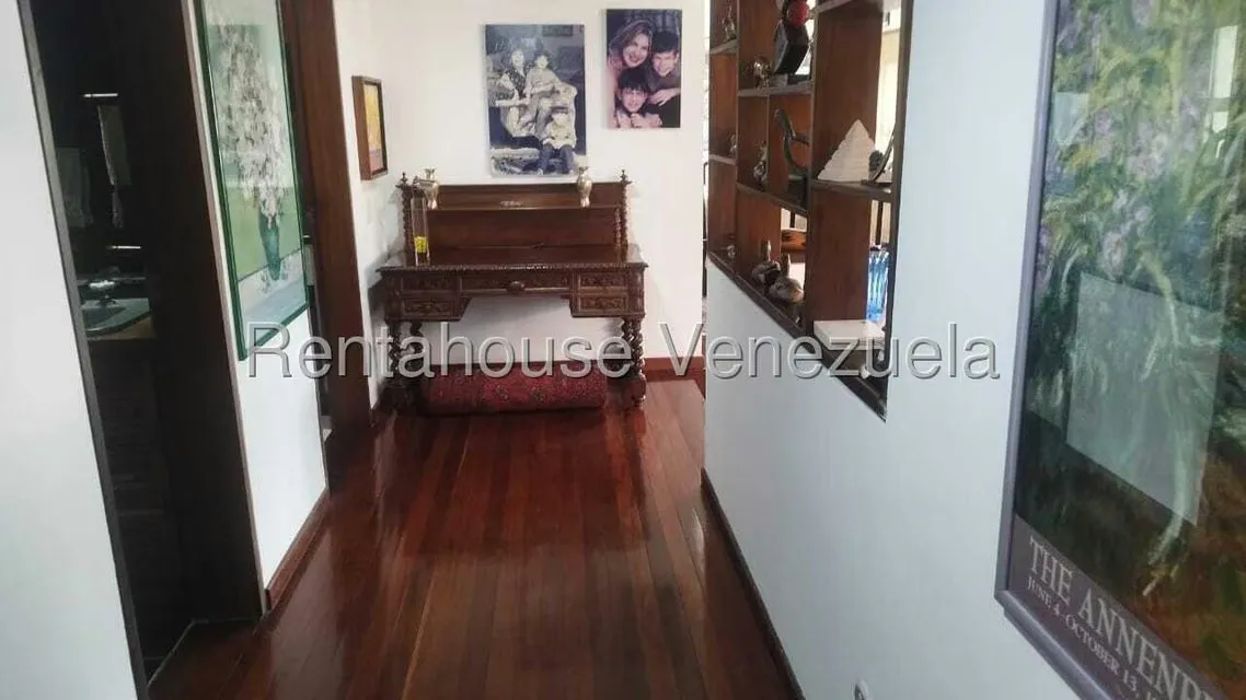 Apartamento (1 Nivel) en Venta en Lomas de Las Mercedes, Distrito Metropolitano - 13